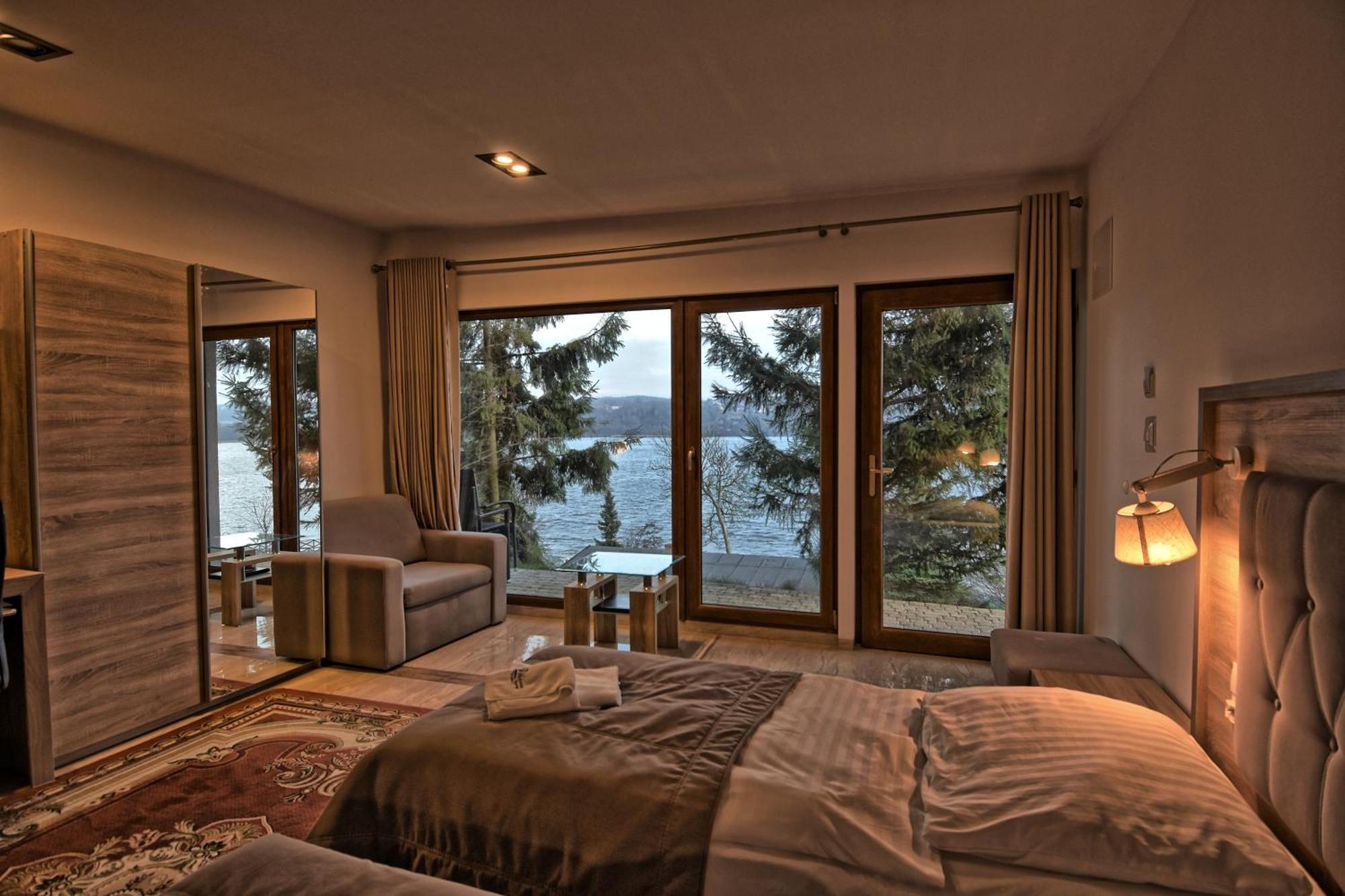 Wichrowe Wzgorze Chmielno Hotel ภายนอก รูปภาพ