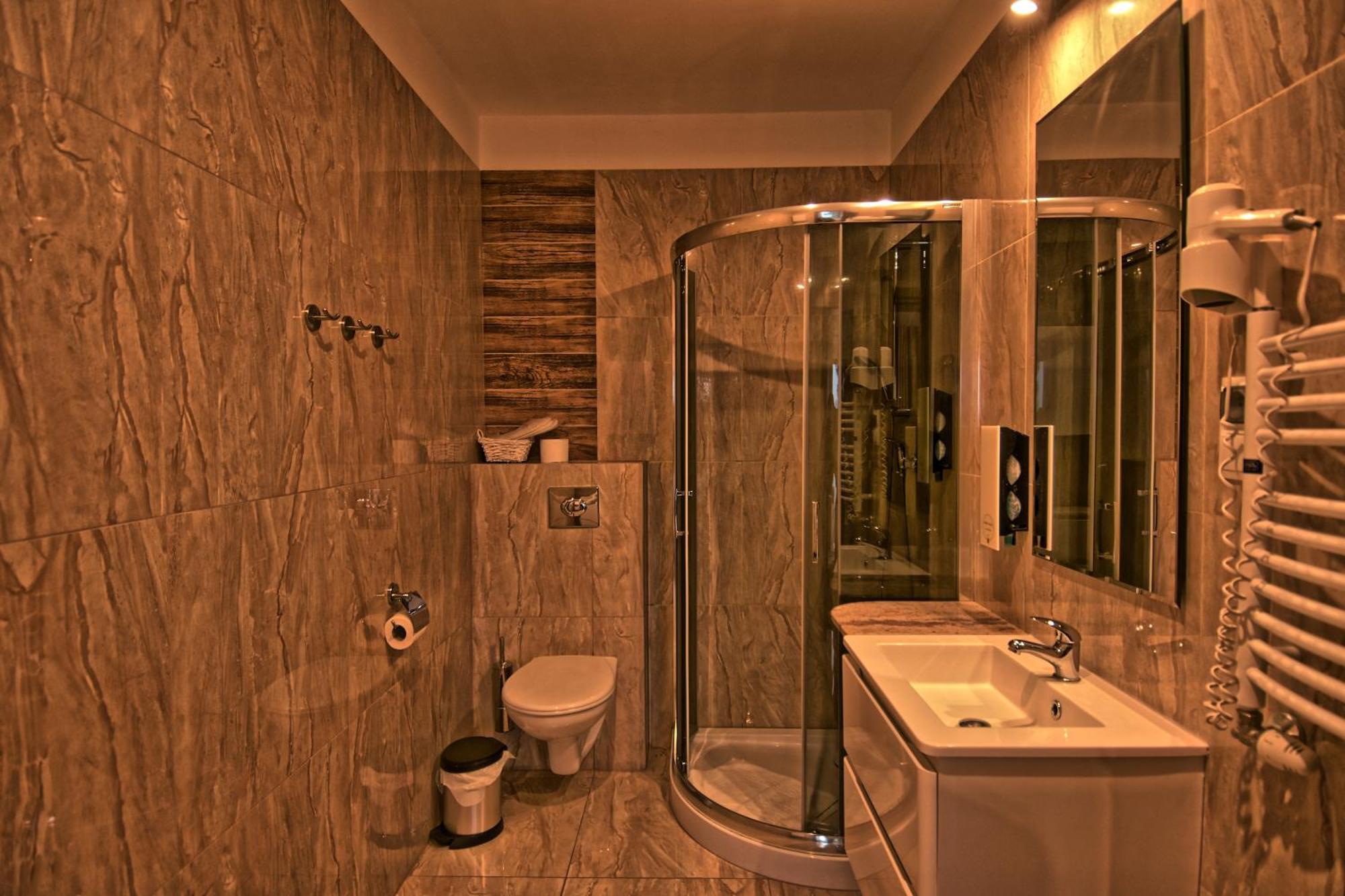 Wichrowe Wzgorze Chmielno Hotel ภายนอก รูปภาพ